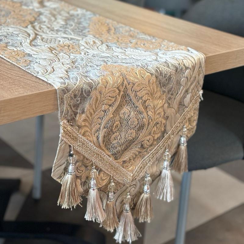 Table Runner Victorian Elegan Taplak Meja Panjang Motif Mewah untuk Dekorasi Ruang Tamu & Makan