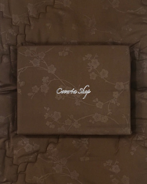 Bed Cover Polos Motif Emboss Set 180x200x30cm