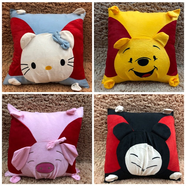 Sarung Bantal Sofa 40x40 Motif Boneka