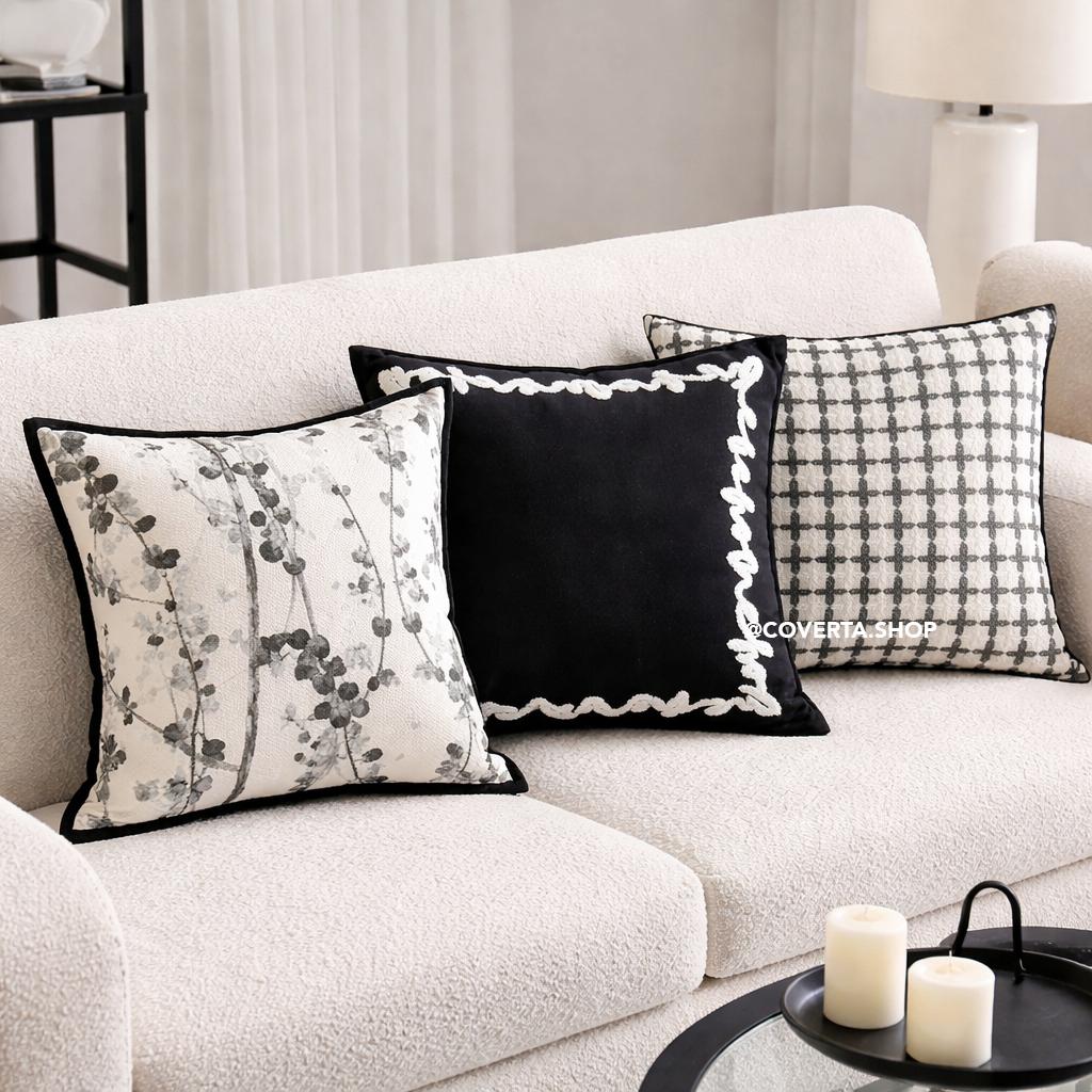 Sarung Bantal Sofa Minimalis Hitam Putih Monochrome – Cushion Cover Motif Modern Scandinavian