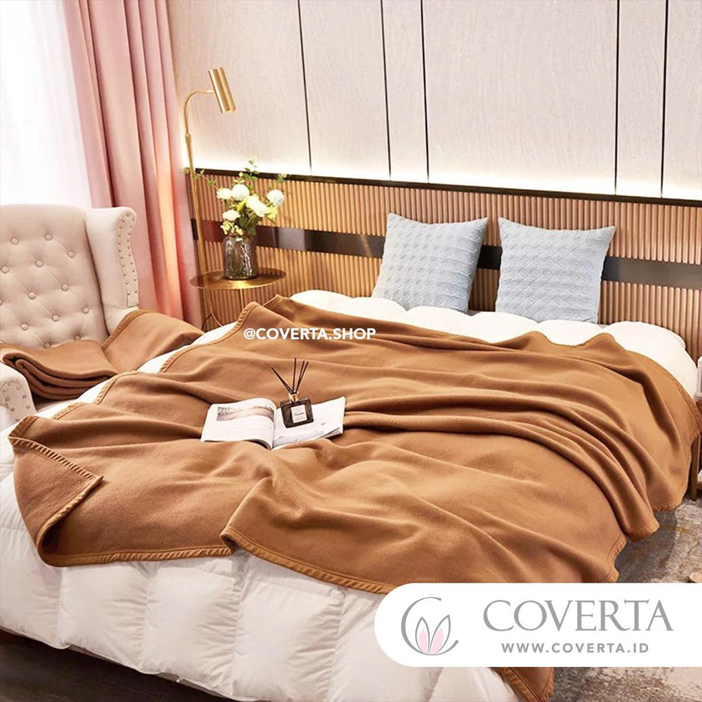 Selimut Flanel Coklat Muda 160x200cm