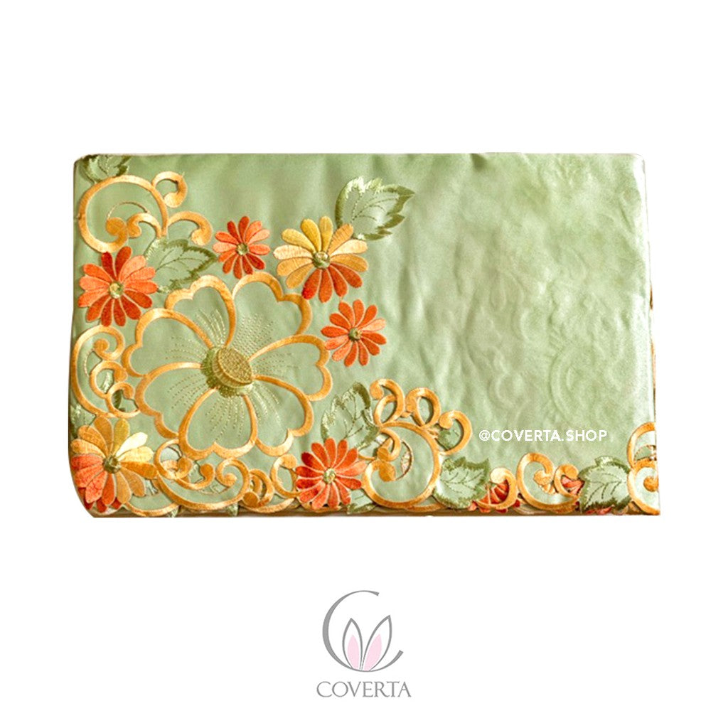 Taplak Meja Makan Bordir Hijau Set Serbet 4-6 Kursi - 135x180cm