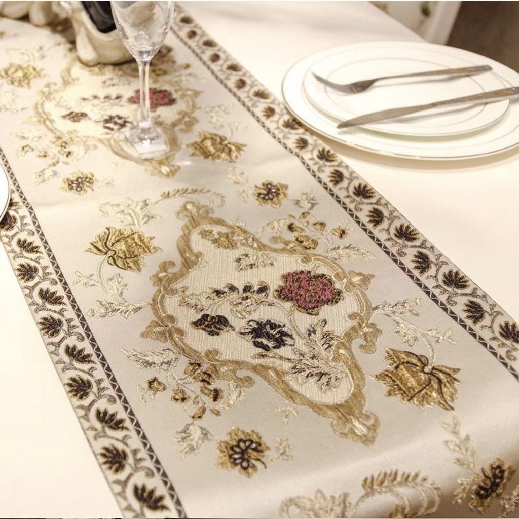 Table Runner / Bed Runner / Taplak Meja Makan Panjang Jumeirah Gold Hiasan Meja