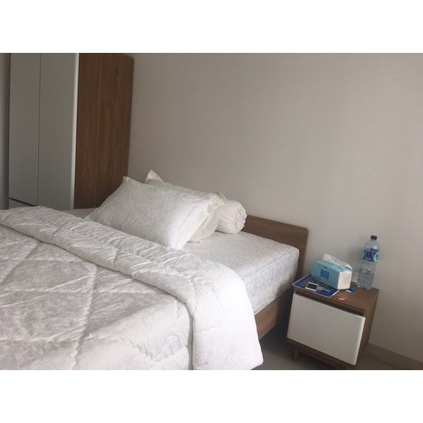 Sprei - Seprei HOTEL Putih Polos Salur / Kotak /Pulir 100/120x200x40cm