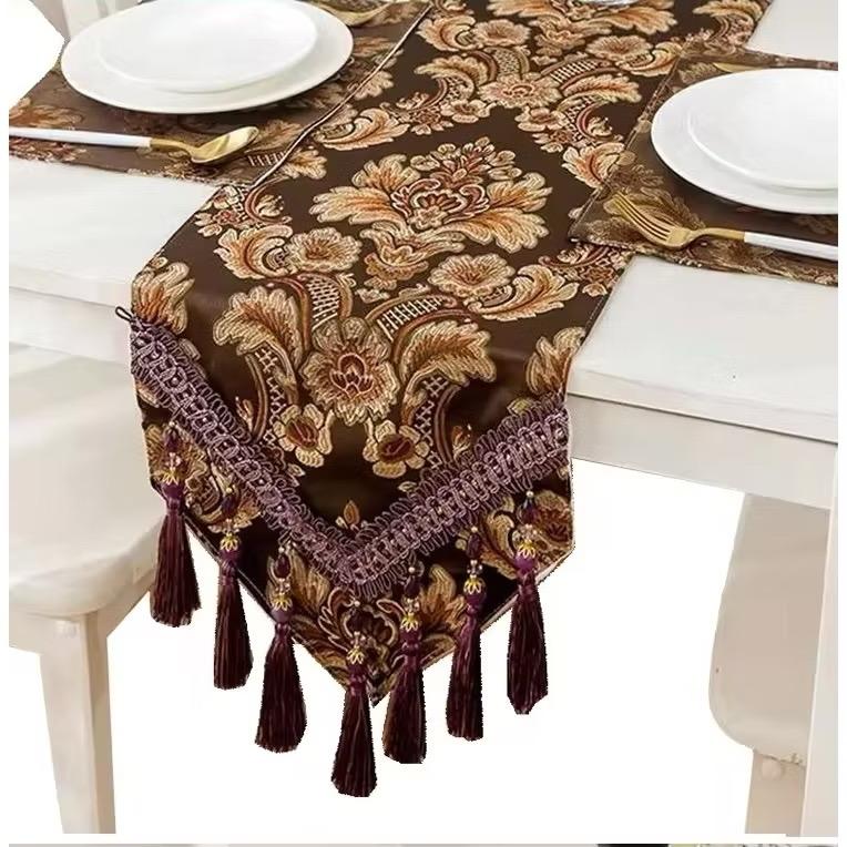 Coverta Table Runner dan Sarung Bantal SPECIAL SALE ITEM – BACA DESKRIPSI!