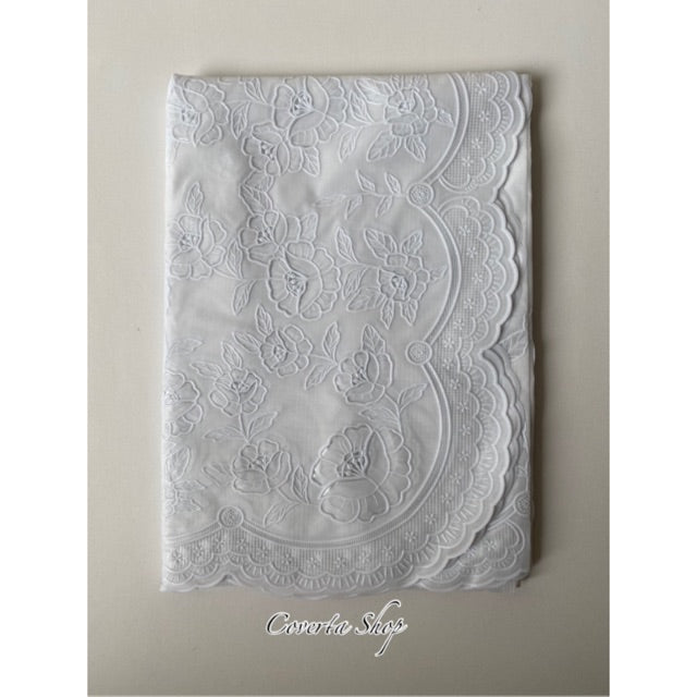 Taplak Meja Makan Putih Plastik Segi 4-6 Kursi Size 137x183cm