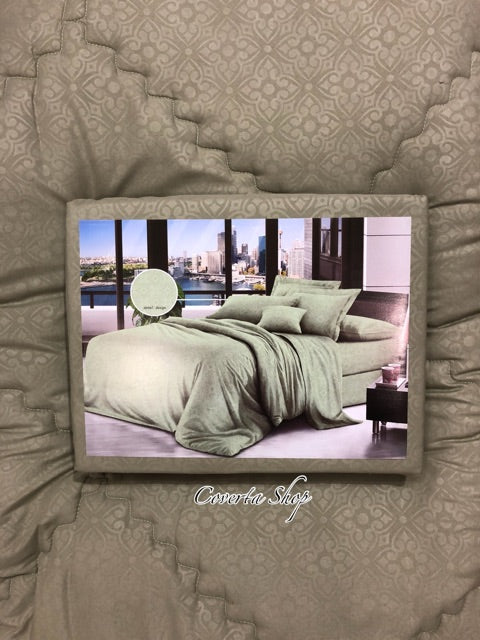 Bed Cover Emboss Tanpa Sprei 220x230cm