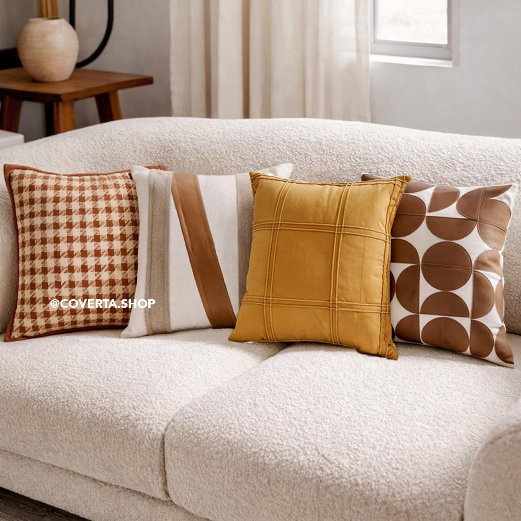Sarung Bantal Sofa Kursi Japandi Style Coklat Putih Motif Kuda Geometris Premium 45x45cm