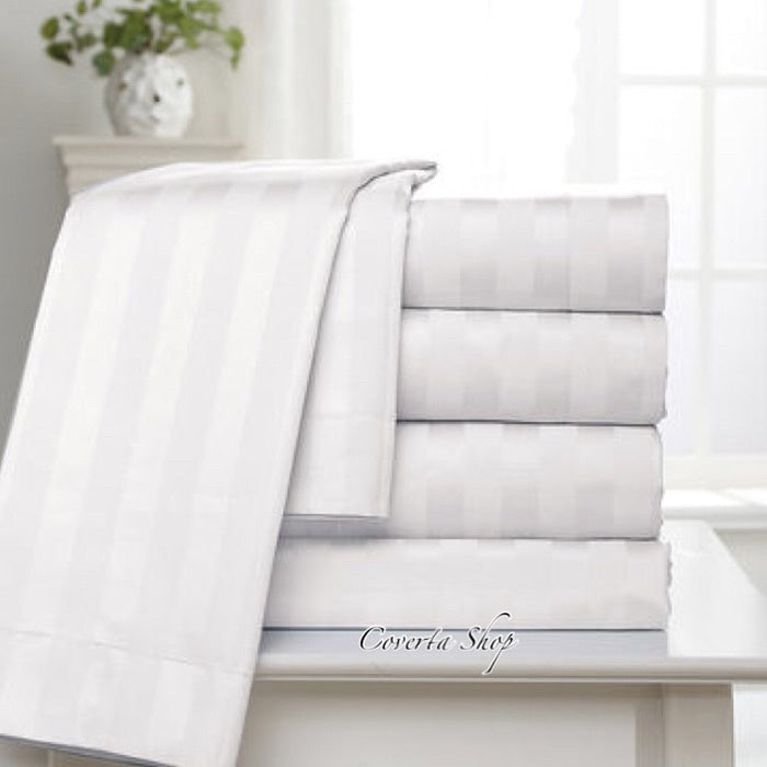 Duvet Hotel Set + Sprei Hotel Dobby 300TC Putih Salur / Kotak 160/180/200x200x40cm
