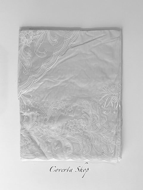 Taplak Meja Makan Putih Plastik Oval 6-8 Kursi Size 152x228cm