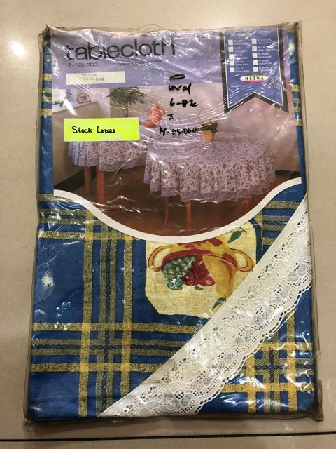 Taplak Meja Makan Oval Waterproof 152x228cm