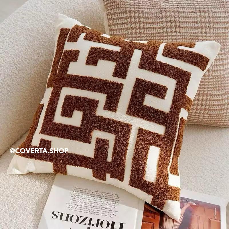Sarung Bantal Sofa Kursi Japandi Style Coklat Putih Motif Kuda Geometris Premium 45x45cm