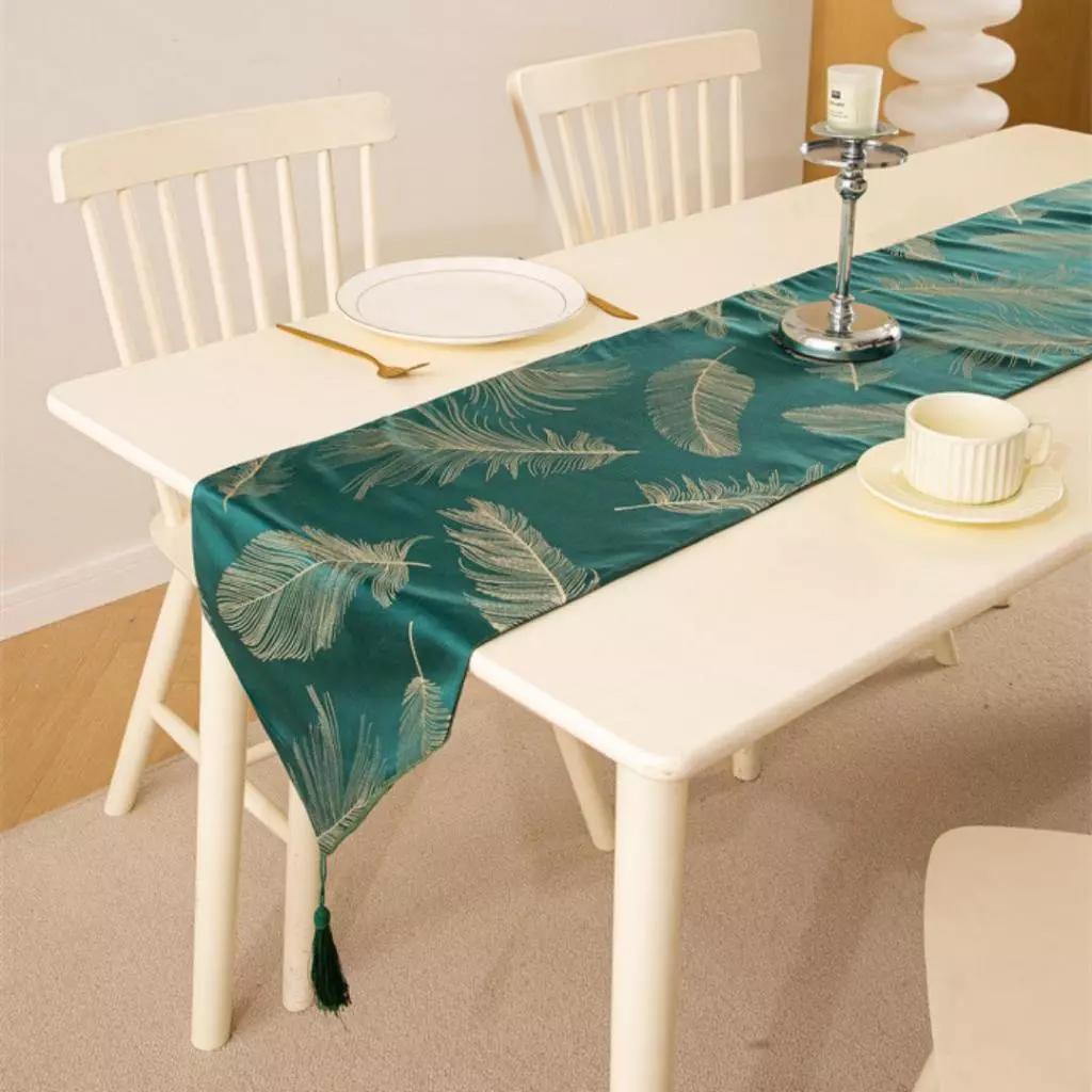 Coverta Shop Table Runner Motif Feather Hijau Tosca 33x200 cm Taplak Meja Tamu Kualitas Jacquard Printing Elegan & Cantik