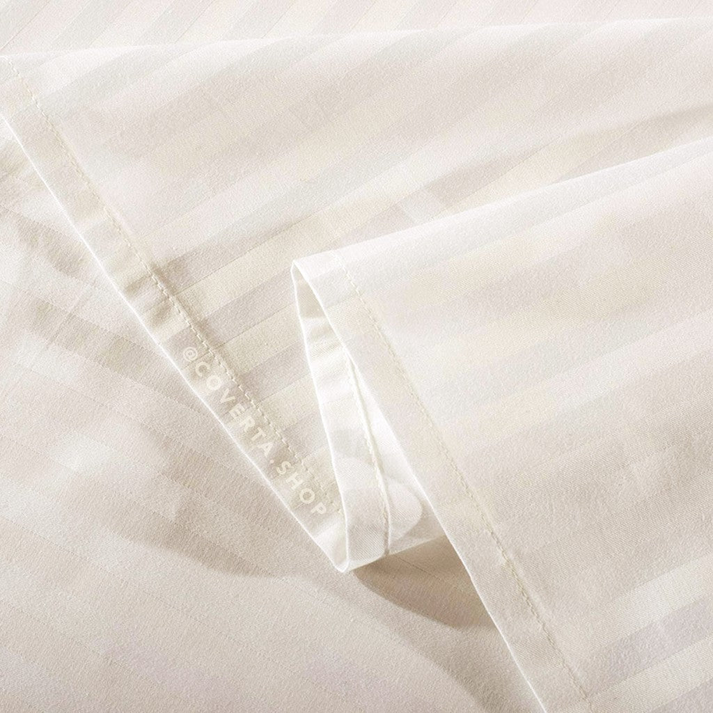 Bed Cover Set Hotel Polos Putih Salur Double 140x200x40cm