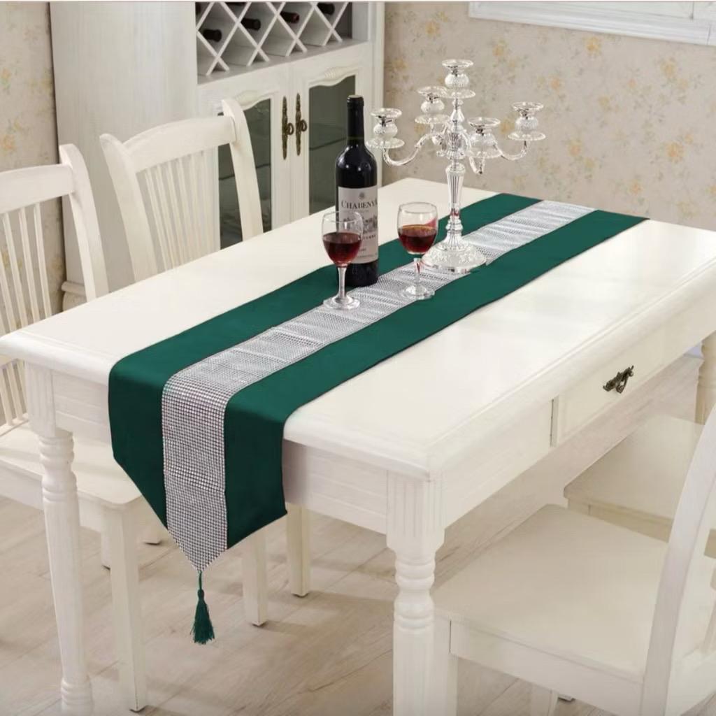 Coverta Table Runner dan Sarung Bantal SPECIAL SALE ITEM – BACA DESKRIPSI!