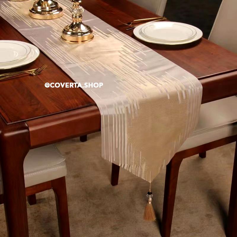 Taplak Meja Kain Panjang / Table Runner Motif Abstract Minimalis With Tassel