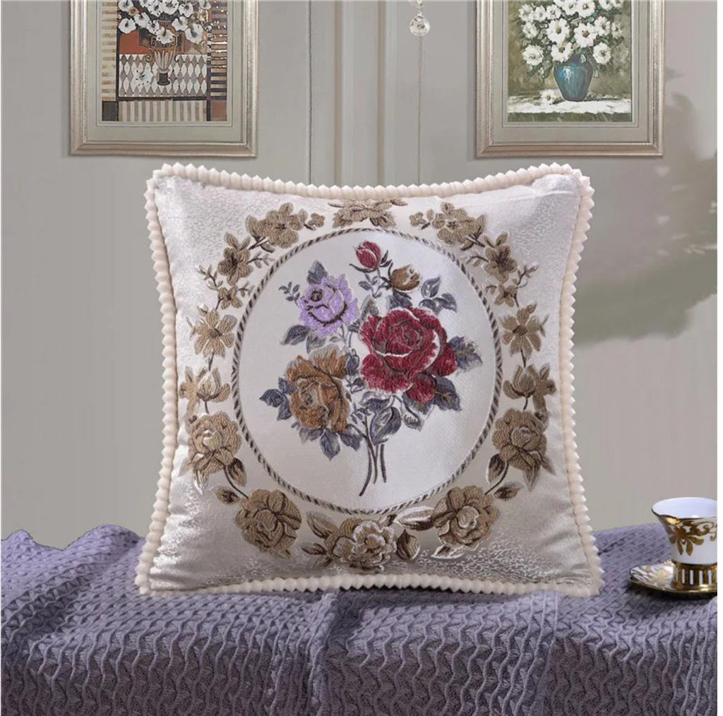 Sarung Bantal Kursi Sofa Coverta Belgi Classic Flower 45x45cm dengan Motif Bunga yang Halus dan Detail Bordiran Menawan - Dekorasi