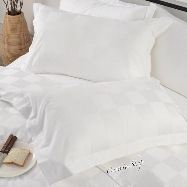 Sprei Hotel Dobby Putih Salur - Kotak 90/100/120x200x40cm