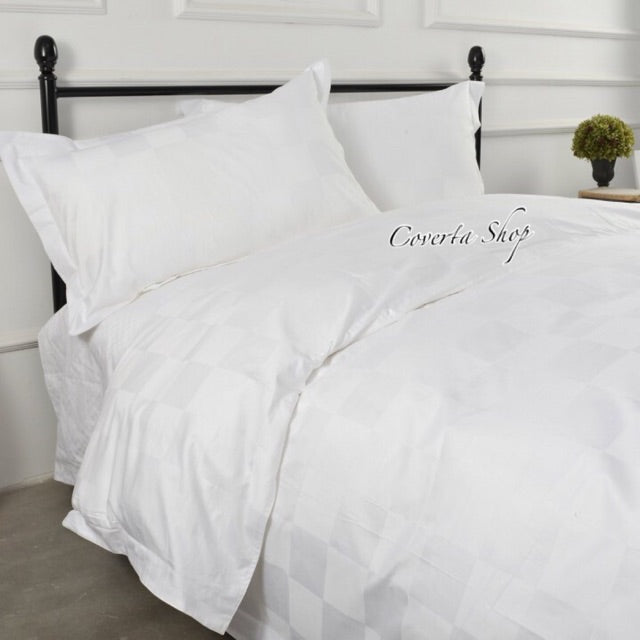 Sarung Duvet - Quilt Cover Putih Salur / Kotak / Pulir / Polos