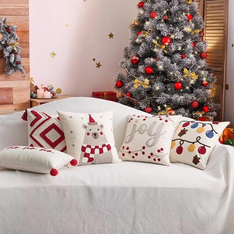 Cover Sarung Bantal Kursi Sofa Natal 45x45cm Christmas Premium Series