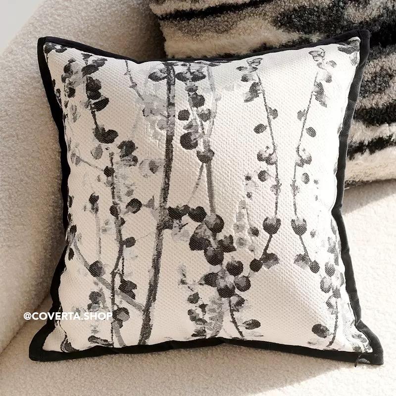 Sarung Bantal Sofa Minimalis Hitam Putih Monochrome – Cushion Cover Motif Modern Scandinavian