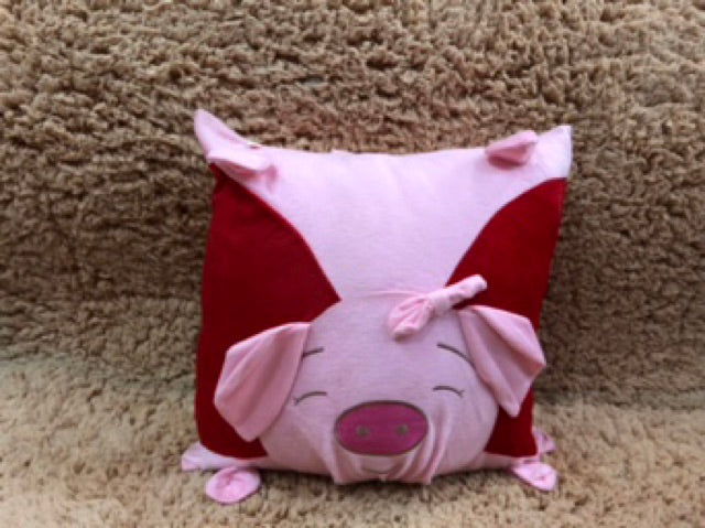 Sarung Bantal Sofa 40x40 Motif Boneka