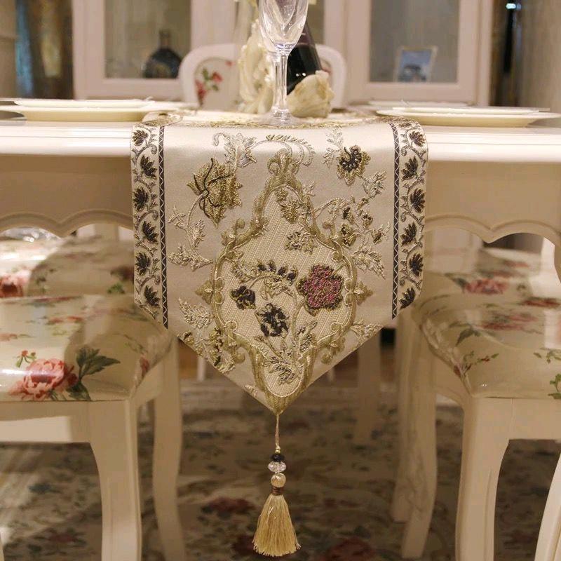 Table Runner / Bed Runner / Taplak Meja Makan Panjang Jumeirah Gold Hiasan Meja