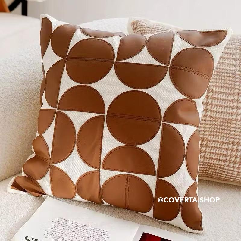 Sarung Bantal Sofa Kursi Japandi Style Coklat Putih Motif Kuda Geometris Premium 45x45cm