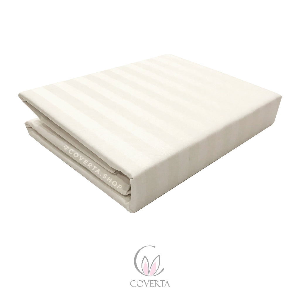 Duvet Cover Hotel Putih Polos / Salur + Isi Duvet 150x210cm