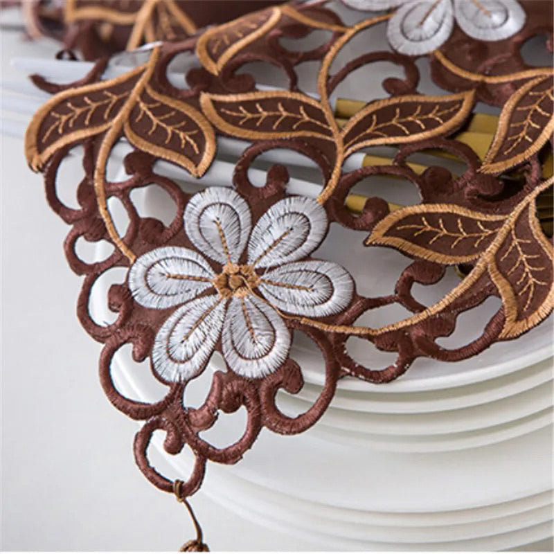 Table Runner - Taplak Meja Panjang Bordir - Coklat - 40x176cm