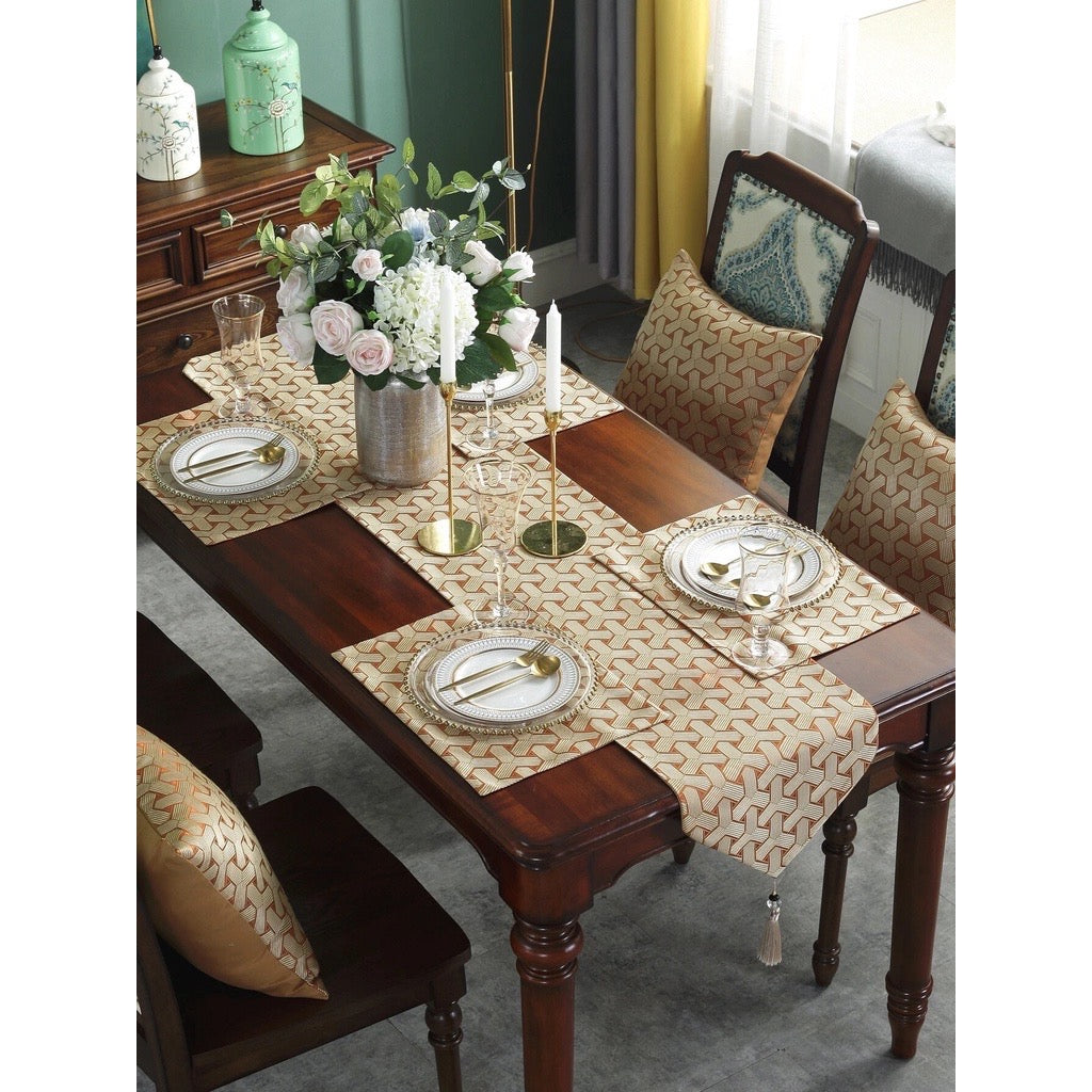 Taplak Meja Kain Panjang | Table Runner motif G0Y4RD