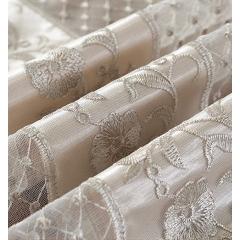 Table Runner Korean Premium Lace / Taplak Meja Tamu Panjang Renda
