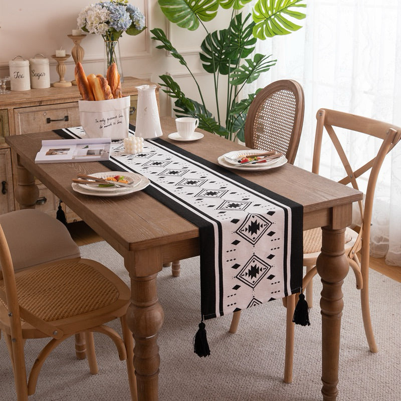 Table Runner Aesthetic Minimalis | Taplak Meja Panjang Monochrome