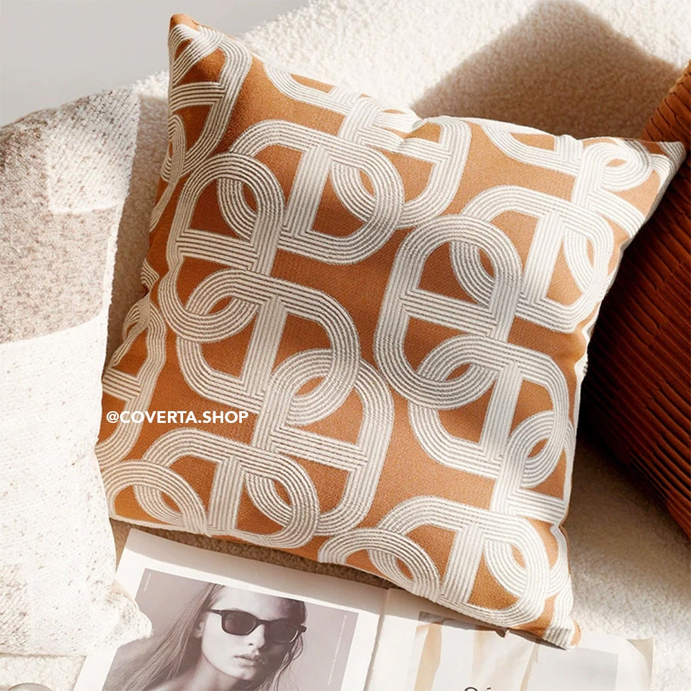 Sarung Bantal Sofa Kursi Japandi Style Coklat Putih Motif Kuda Geometris Premium 45x45cm